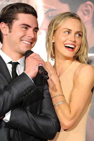 Zac Efron Sexy, Straight Scene in The Lucky One .